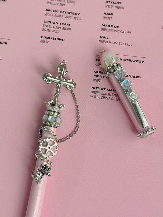 Original Design-Pink Cross Diamond-Inlaid Gel Pen with Unwavering Girly Heart